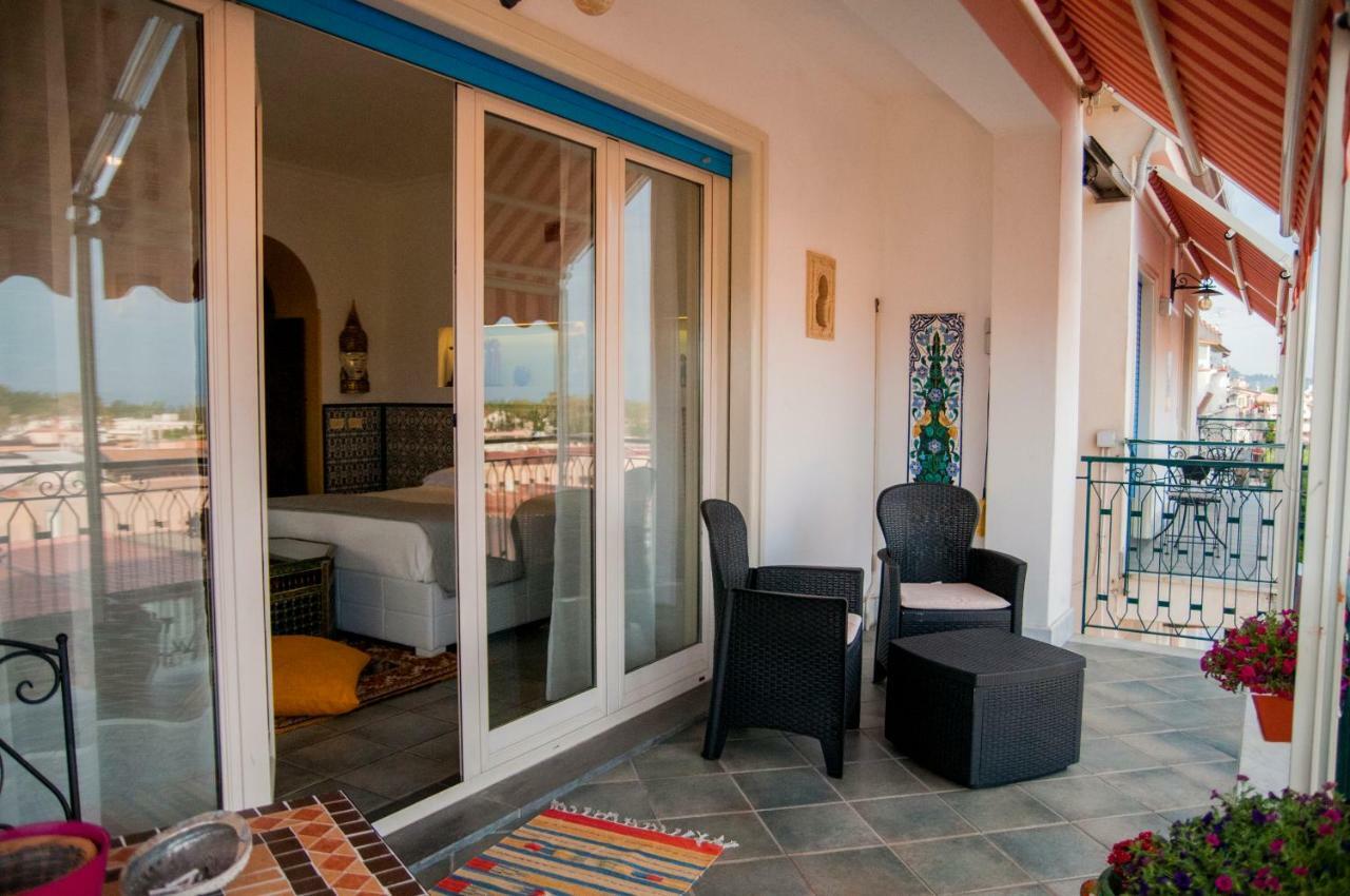 Attico Rooms Giardini Naxos Exteriér fotografie