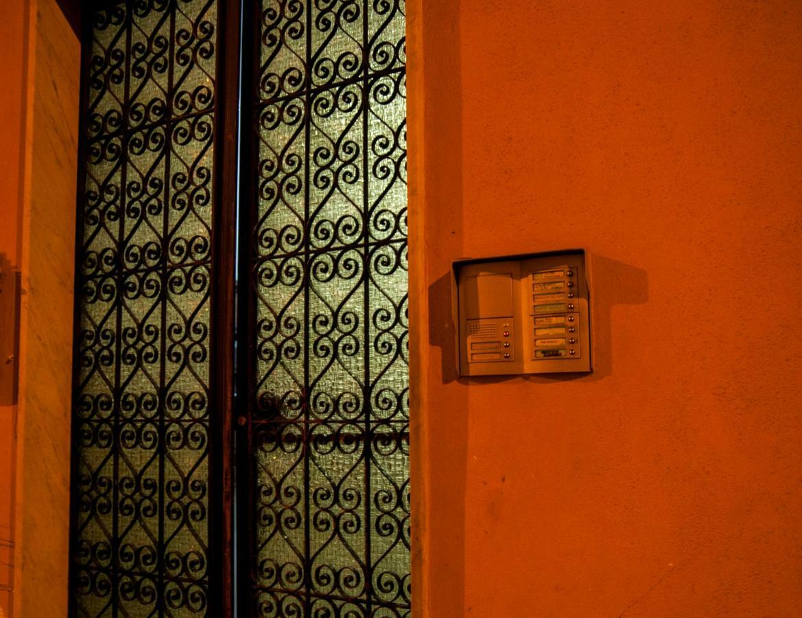Attico Rooms Giardini Naxos Exteriér fotografie